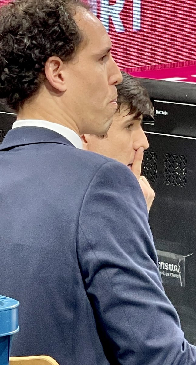 JannyDekker1's tweet image. Great expectations from these two men 2D… Let’s go @EWE_Baskets … #pokalfinal #TOPFOUR2023