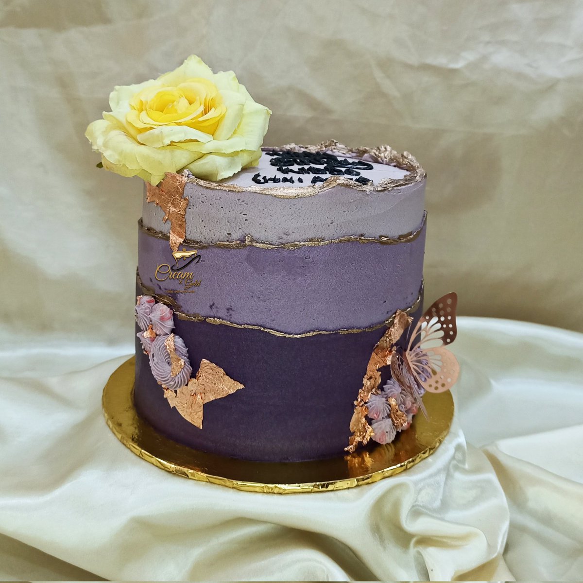 Enugu Cake Queen on Twitter "RT CreamandGold042 6" mini buttercream