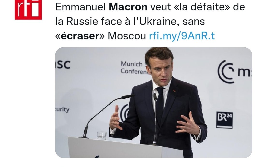 Geronimuslll's tweet photo. Le mégalomane délirant dans le sentiment de toute puissance. Croire que tu peux "écraser" la Russie alors que tu n'es qu'un petit narcissique insignifiant juste bon à mettre de l'huile sur le feu.
#MacronDestitution https://t.co/xyPH7F2w2v
