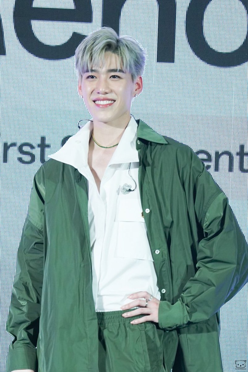 mmeaww1107's tweet photo. คิดถึงอีกแน้ะ เมื่อไหร่จะได้เจอกันอีกน้า 🫶🏻

#OPPOReno8T5GxPP
#OPPO108MPPortraitCamera
#ppkritt https://t.co/ndTNPHHYQn