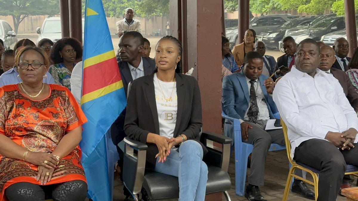 AminataNamasia's tweet photo. #MinEpst
#KINSHASA 19.02.2023
Nous avons lancé les épreuves préliminaires (Autodidactes) de l’Exetat 2023 à travers toute l’étendue du pays. Nos encouragements à tous les candidats se trouvant dans toutes les provinces de la RDC.
@fatshi13
@LukondeSama
@ProfesseurTony
@FDNT https://t.co/XyCbK8VvKB