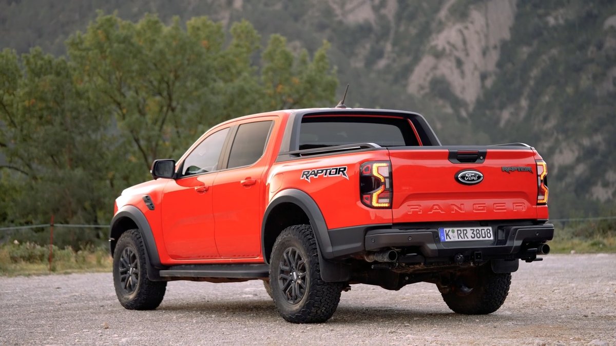 Centímetros Cúbicos tweet media