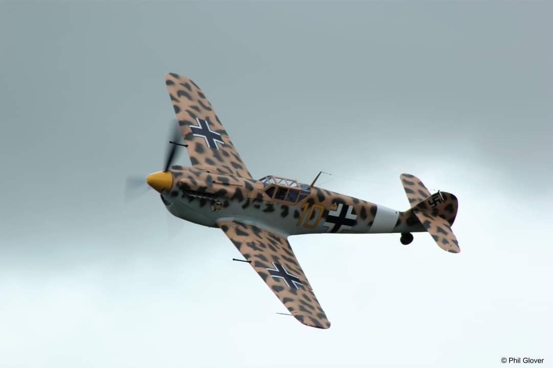 WarbirdLovers's tweet photo. Hispano Buchon appreciation post. The UK airshow circuit is much richer for having these aircraft available. Not just as a representative of the 109 at events, but as a fascinating type in its own right. #warbirdlovers #avgeeks #warbirds #me109 #hispano #buchon #airshows #ha1112 https://t.co/jVGBqosX41