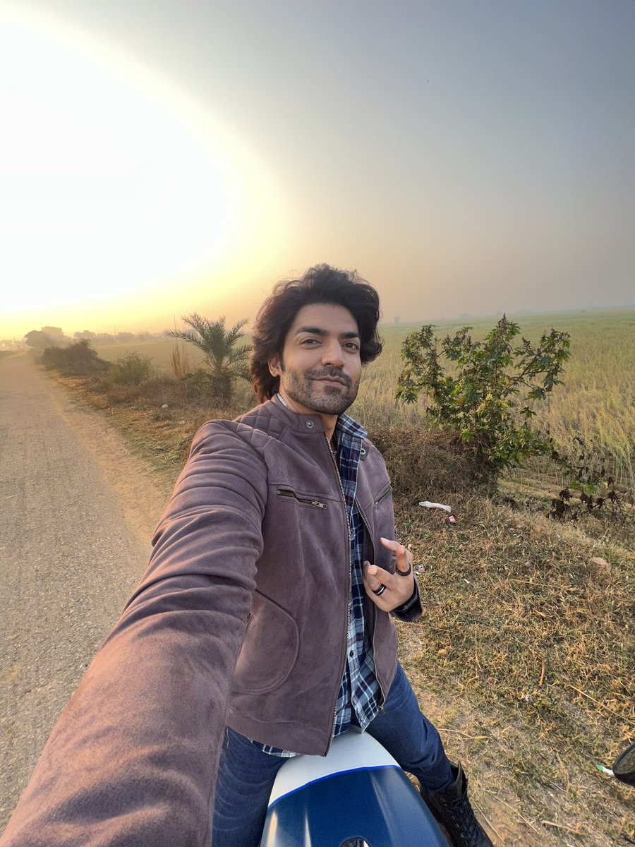 gurruchoudhary's tweet photo. Let’s shoot 🎥 https://t.co/ROYPjgCSjb