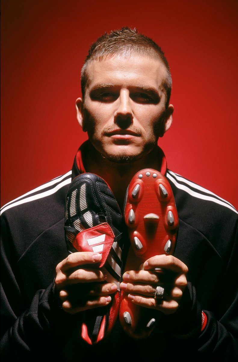 ufcfooty's tweet photo. Adidas Predator Mania https://t.co/mvoWfXZpXd