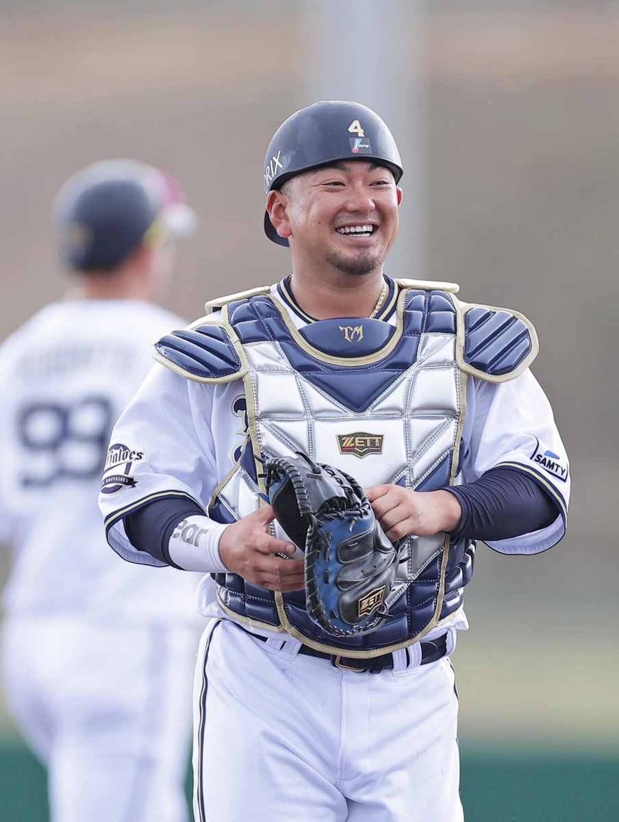 hochi_orix's tweet photo. 笑顔はじける #森友哉 選手😆

#Bs2023 #ORIX #MYZ23 #宮崎 https://t.co/0YYCN5Nl10