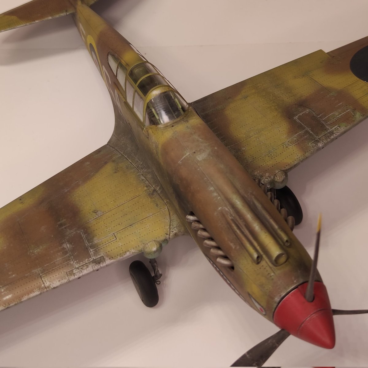 P40B Curtis tomahawk TRUMPETER 1/32 Shark nose 😊 model beru jako cvičení v patinovani, je tam spousta chyb ale jako celek mezi ostatní letadla bude OK 💥