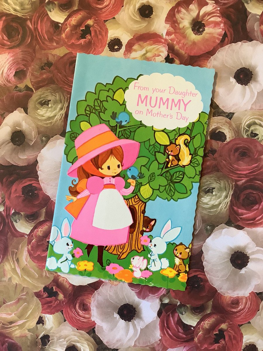 WatsonsVintage's tweet photo. NEW LISTING These #Vintage #MothersDay Cards are soooooo ADORABLE my #etsy shop Extremely RARE #Vintage #1970s #RaphaelTuck 'From your Daughter Mummy on Mother's Day' Card -Cute Holly Hobbie Style Girl Design - Sweet Verse https://t.co/WLnRBlRMzd #RetroCard #CuteCard #KitschCard https://t.co/dOsbZNqXxr
