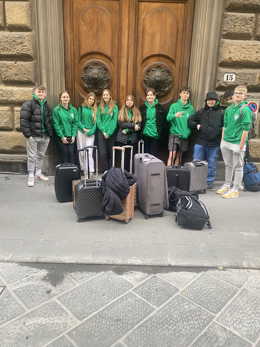 MrsMorgan_CHS's tweet photo. Team Morgs 🇮🇹 
Day 1✔️
Up early for breakfast and now on our way to the Ferrari Museum 🚘 @MrPowellCHS @MsWatersCHS https://t.co/Po7w1ymqfb