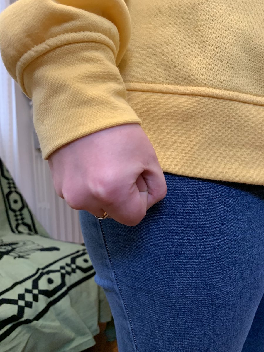 homarmelade's tweet photo. Quand j’achète des nouvelles sap et qu’on me dit que j’ai la tenue du meme… https://t.co/9M3eWemLzA