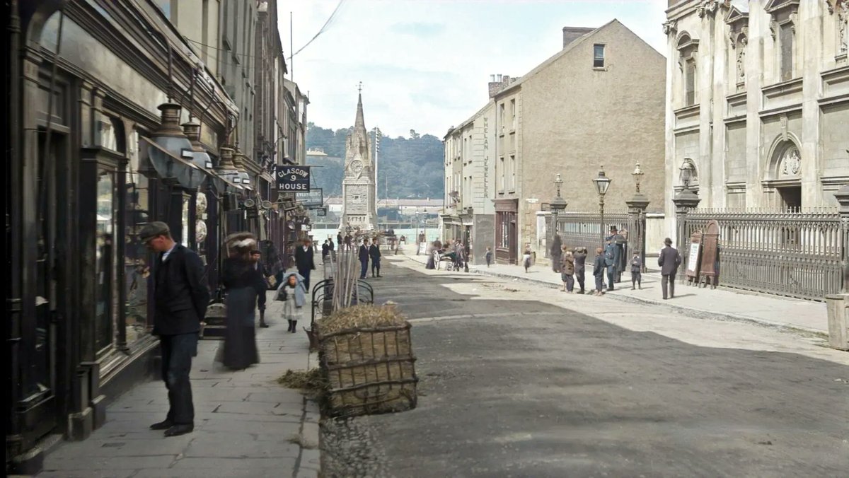 timelesscolours's tweet photo. c1890, Barronstrand St.

A beautiful scene of Waterford's Barronstrand Street by Robert French. The Catholic Cathedral, designed by Honest John Roberts, looms as The Clock Tower quietly marks mimutes long-since passed.

📷 @NLIreland https://t.co/fswDham0Bi
#Waterford #Colourised https://t.co/qO7o7fIWp9