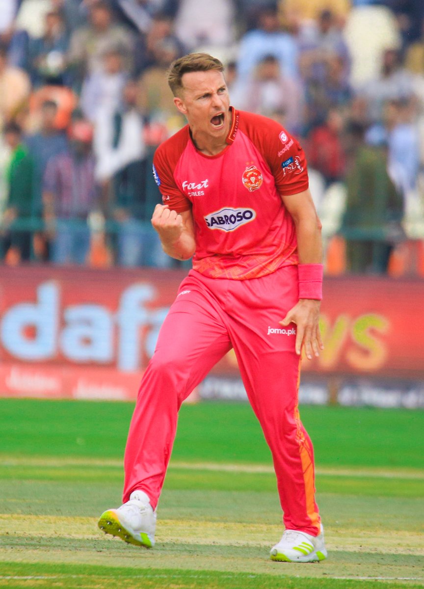 One Piece on Twitter "RT thePSLt20 The golden arm of Tom Curran 🦾 