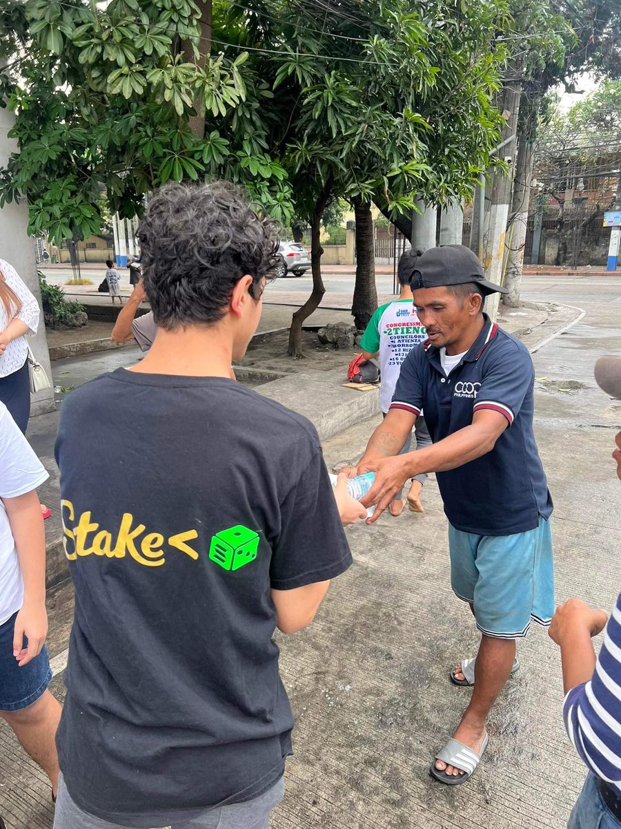 My father and I make it a routine to do charity works on Sundays. So i decided to do charity work with you <a href="/solcasino/"></a>. Hope you like the shirt😆.