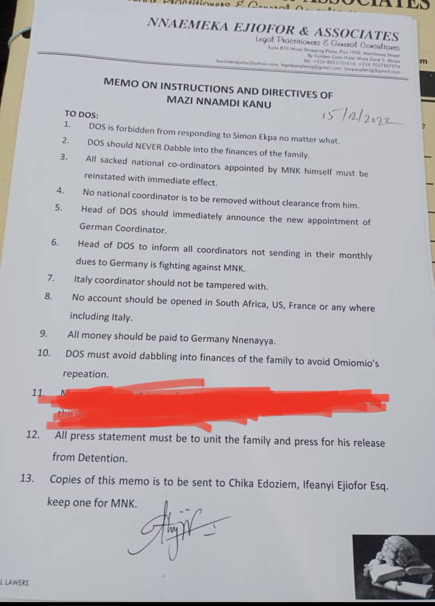 Ezepatricktwit1's tweet image. Why Did @MaziKanuntaKanu Covered No.1/11 Orders From MNK For The First Place Even Though We All Know That The Directorate Of Saboteurs "DOS" Are Crïmînæls? Also @simon_ekpa You Must Make What Is Written In No.11 To The Public Too. Why Are You People Hiding It? I Hate This!!!