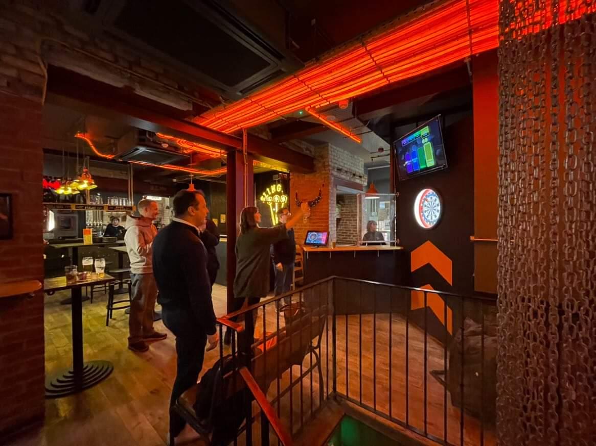 Get ready to throw some darts at the newly refurbished and renamed Slingers on Station Road where <a href="/SmokeWorksBBQ/">Smokeworks</a> was...

Still the same team and the same delicious BBQ food and beers but with a new vibe! 🙌 

Find out more on their website: buff.ly/3YYG4Q8