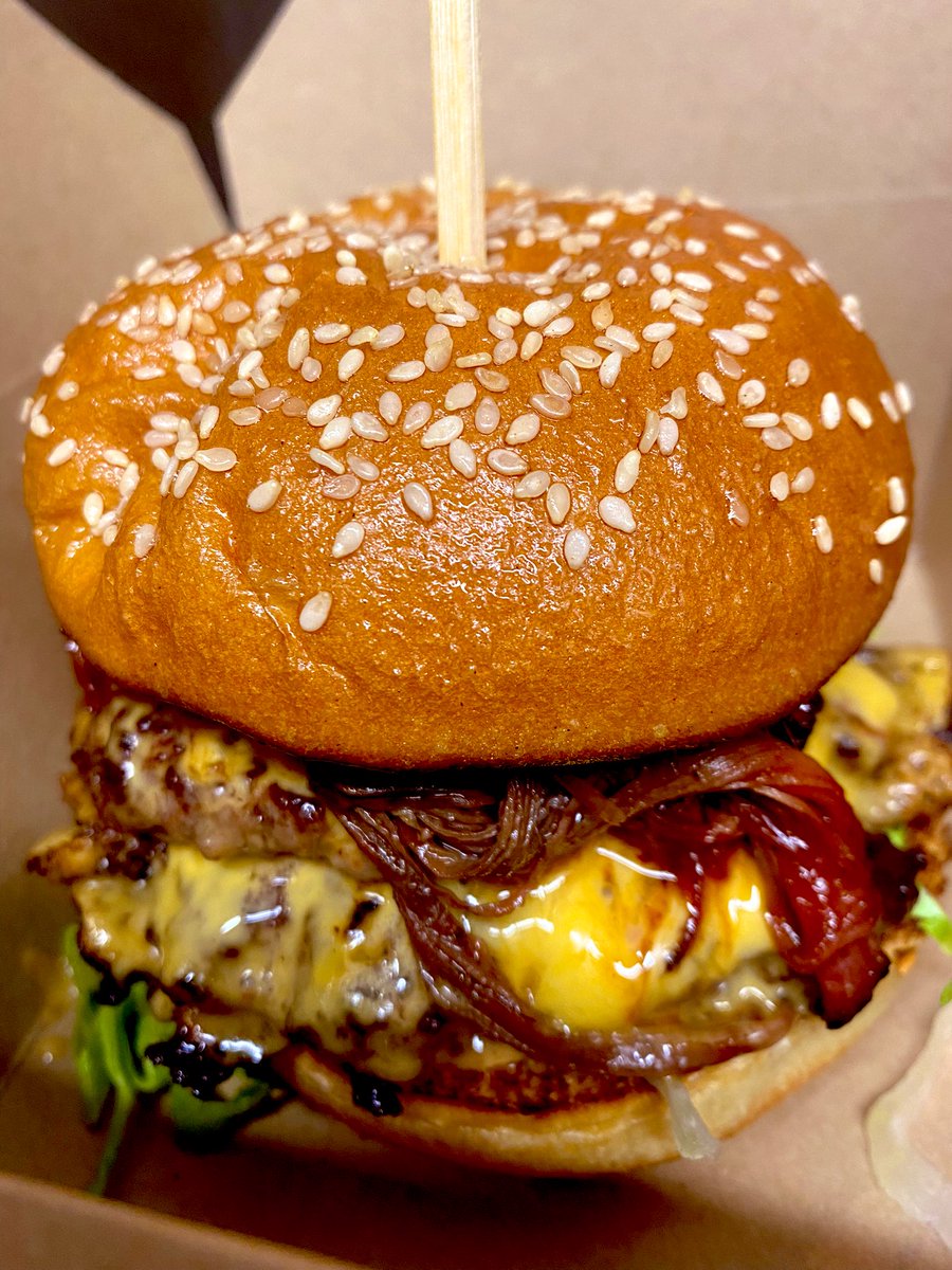 Last day <a href="/RoostersTaproom/">Rooster's Taproom</a> - are you coming down for #Wagyu #Burgers &amp; #Beers ..?                                         How’s about a Captain Mega Meat to soak up that hangover👇😍

Wagyu patty, cheese, 16 hr hickory smoked brisket, Louisiana style bbq mop sauce, dill pickle😜