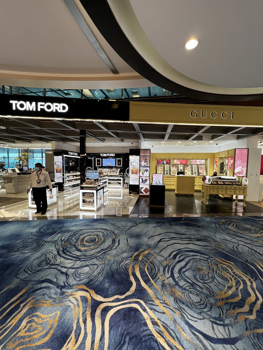 An absolute battle between <a href="/izzieandherthts/">izzieandherthoughts</a> and <a href="/not_nolan_/">Swole-an</a>