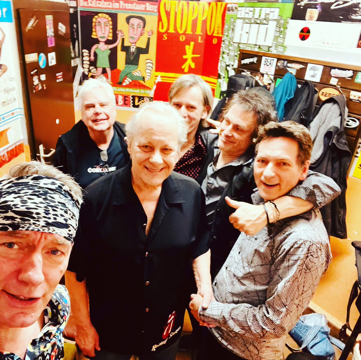 kilianmike's tweet photo. Voller Laden….beseelt….Danke für den schönen Abend in der Wabe🕺#wabe #berlin #starfucker #rollingstones #tribute #gast #andre #erdmann #saxophone https://t.co/fDGLtHzRpD