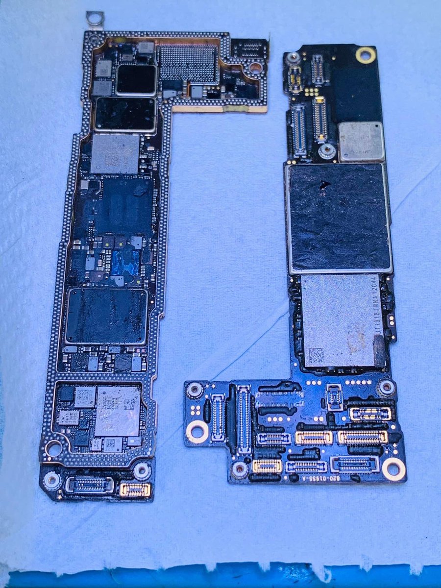 kforhad221234's tweet image. iPhone 12 series common problem remove the capacitor and done #iPhone #iPhone12 #reballing #digitalforensics #repairng