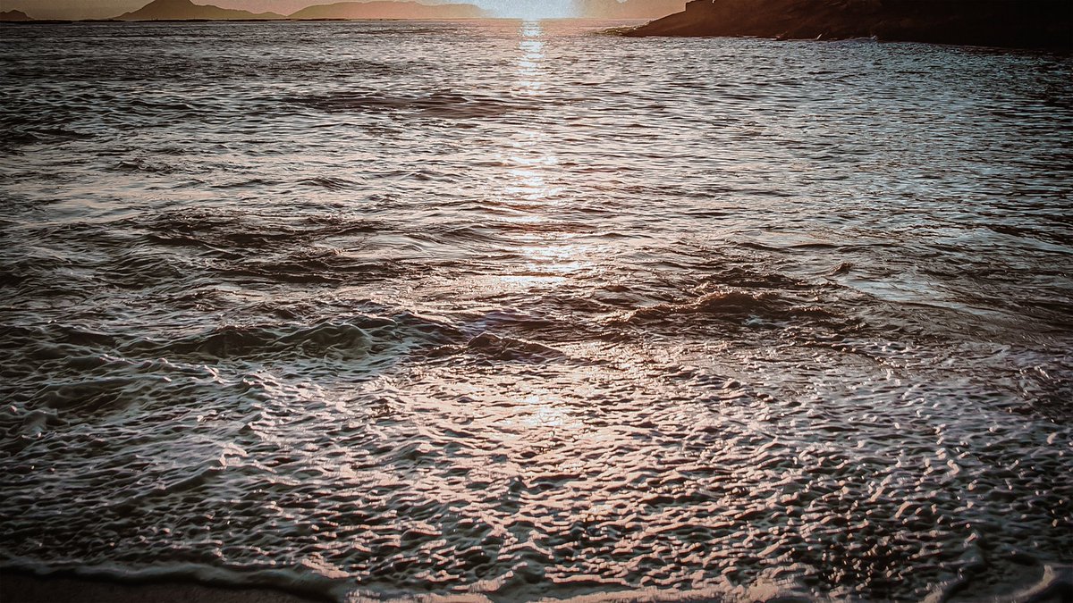 Beautiful sunset. #sunset #ocean #sea #coast #Scenery
