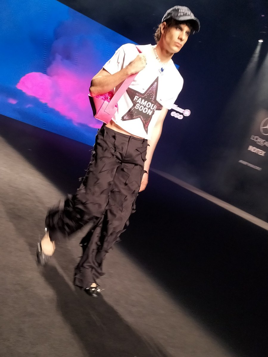 Lo Os Javis, modelos por un día en #MBFWMadrid #AllianzEGO23 #moda #FashionWeek