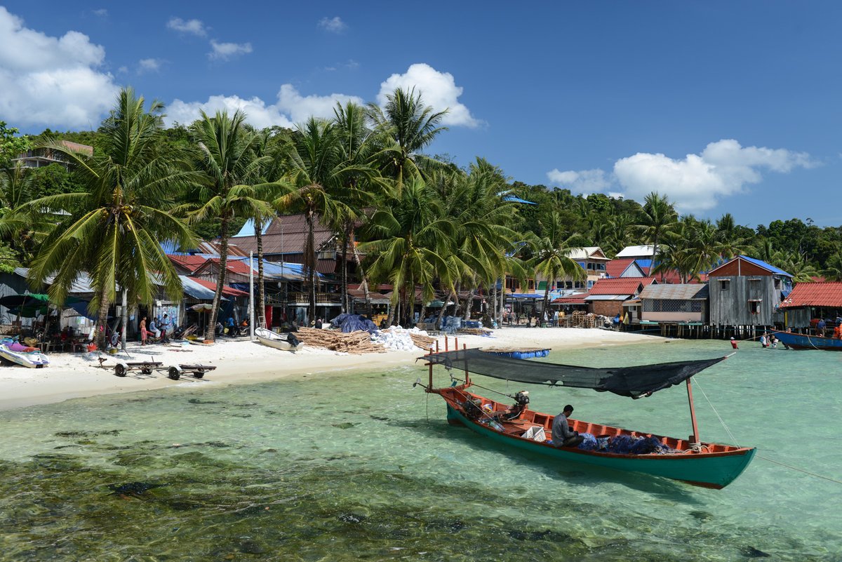 Pfeffer_Blog's tweet photo. Inspiration am Sonntag: Die Insel #KohRong in #Kambodscha ist mit zahlreichen Stränden gesegnet, einer feiner als der nächste. Im Koh Rong #Beach Guide stellen wir die schönsten Strände, Bootstouren und Resorts vor: https://t.co/Mr4cag4RgB

#Cambodia #woderpfefferwaechst #Asien https://t.co/UCROZ1h32v