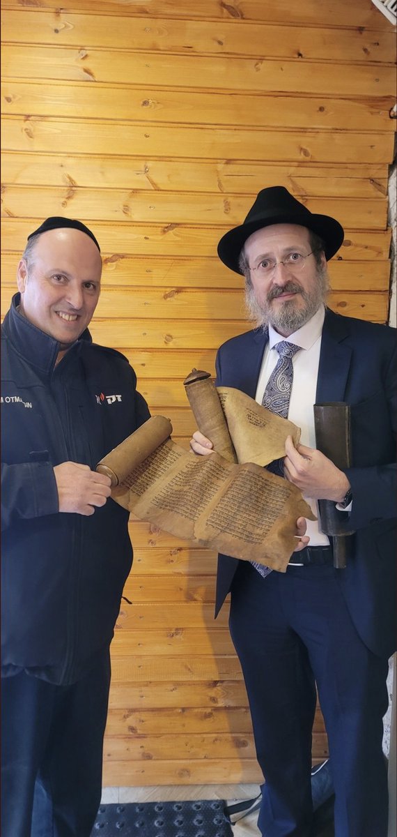 Ülkemize Arama Kurtarma Bahanesi
İle Gelen İsrail 'liler Bir Katkı
Sunamadığı Gibi, Tarihi El Yazması
İncilleri Ülkelerine Kaçırdı. Türkiye'nin
Girişimleri ile Geri Alındı.

Dünya'da Böyle Ahlaksız Millet
Göremezsiniz..