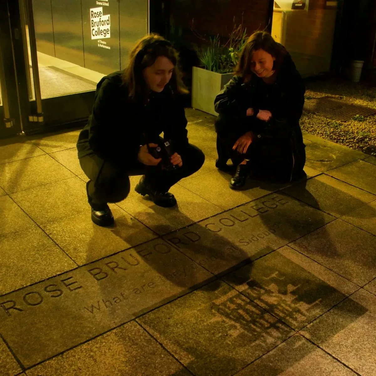 natashapaveyuk's tweet photo. On Friday evening, we joined the @divestborders National Day of Action at Universities across the UK, calling on @rosebruford to sign the #DivestBorders Declaration and reject the border industry immediately! We projected the words 'Destory Walls, Not the Planet' across campus.🌎 https://t.co/4yGw8wbsd0