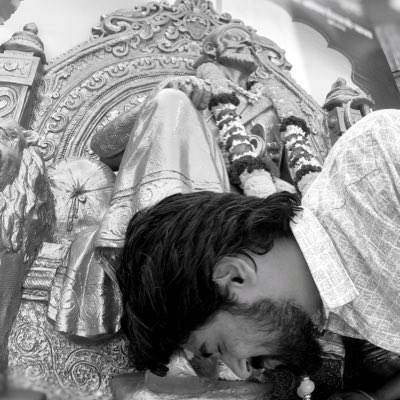 shrinathychavan's tweet photo. #NewProfilePic https://t.co/pq5wBaWOHF