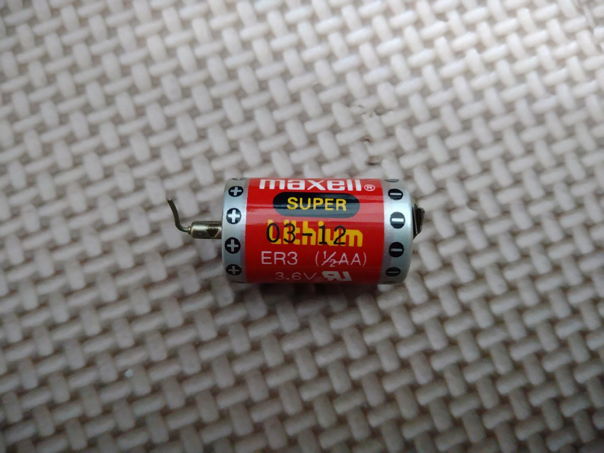 uzyHsxZ8v32Vnqg's tweet image. 電池交換完了ε-(´∀｀*)ﾎｯ

使用電池：【LS14500】Saft 単3乾電池、3.6V 2.6Ah　

#CPシステム2
#CPS2