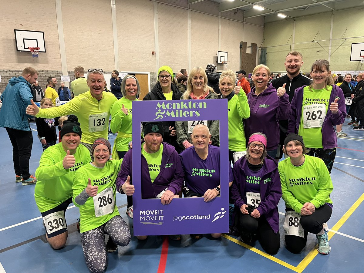 rachel0312's tweet photo. @MilersMonkton #hillbilly10k has started and I am in position for my marshal slot.  I have good company and my camera, coffee and a loo!! @Butterflyevent3 what more could I want! https://t.co/iDrN9Rlvvh