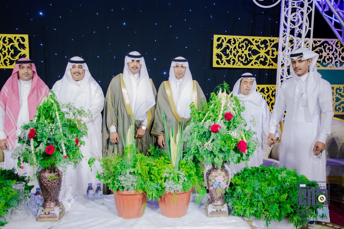 al1sufa's tweet photo. صور من مناسبة زواج عطية وأحمد محمد الغانمي، يوم الجمعة ٥ / ٧ / ١٤٤٤هـ،  بحضور جمع من الأحبة والأقارب في ساحة البلدية للأفراح بحلي .

بارك الله لهما وبارك عليهما وجمع بينهما في خير 🌹 https://t.co/OcpBr818ez