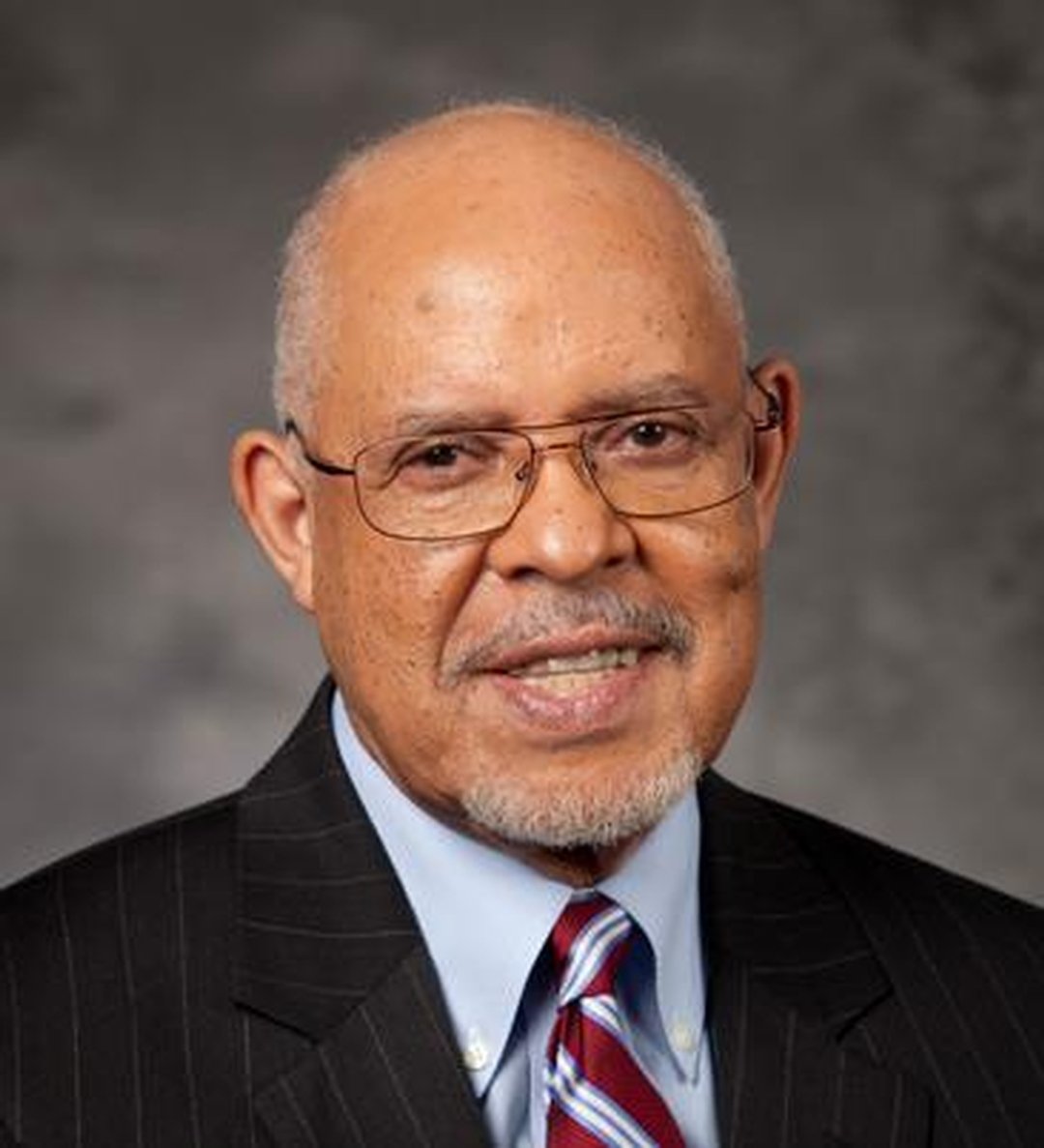 The SU System extends condolences in the wake of the death James A. Joseph, former U.S. Ambassador to South Africa and distinguished alumnus of <a href="/SouthernU_BR/">Southern University</a>.
Ambassador Joseph’s life of service has been a gift to this nation and the world.  More: bit.ly/3EmRFAC