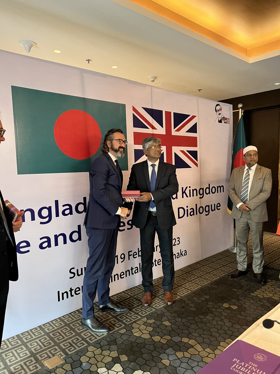 Dan Pasha (@danpasha4) on Twitter photo A fantastic end to a busy day of dialogue and commitment to enhancing the trade and investment relationship between the ๐ฌ๐ง and ๐ง๐ฉ. Thanks to <a href="/alangemmell/">Alan Gemmell MP</a> for leading the UK delegation. A fantastic end to a busy day of dialogue and commitment to enhancing the trade and investment relationship between the ๐ฌ๐ง and ๐ง๐ฉ. Thanks to <a href="/alangemmell/">Alan Gemmell MP</a> for leading the UK delegation.