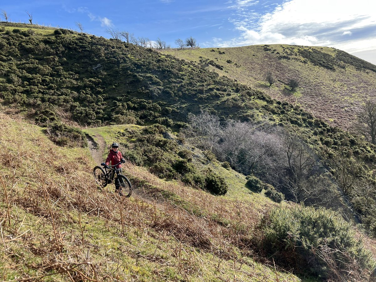 Long Mynd today with the Northeners #absolutemtb #goatmtb #mountainbike #mtb #mtblife #shropshireMTB #stumpjumper #totalmtb #UKmtbchat #sundayride