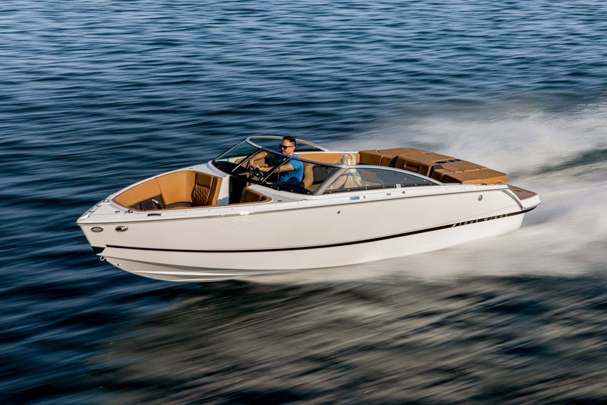 FourWinnsBoats's tweet photo. Want to boat in luxury? Discover the beautiful H4. 
It's the last day of the Miami International Boat Show  come see this and more!

#fourwinns #fourwinnsboats #familyfreinds #boatingwithfriends #luxury #lakes #saltwater #surf #outboard #sterndriveboats #inboard #thefinersideo... https://t.co/Ymvf7Apd9L