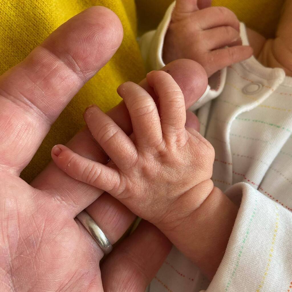 This new life ❤️

Welcome Teddy Arran Reyneke Gibson - with these small hands you will one day do great things ⭐️ instagr.am/p/Co2VVYmtxY6/