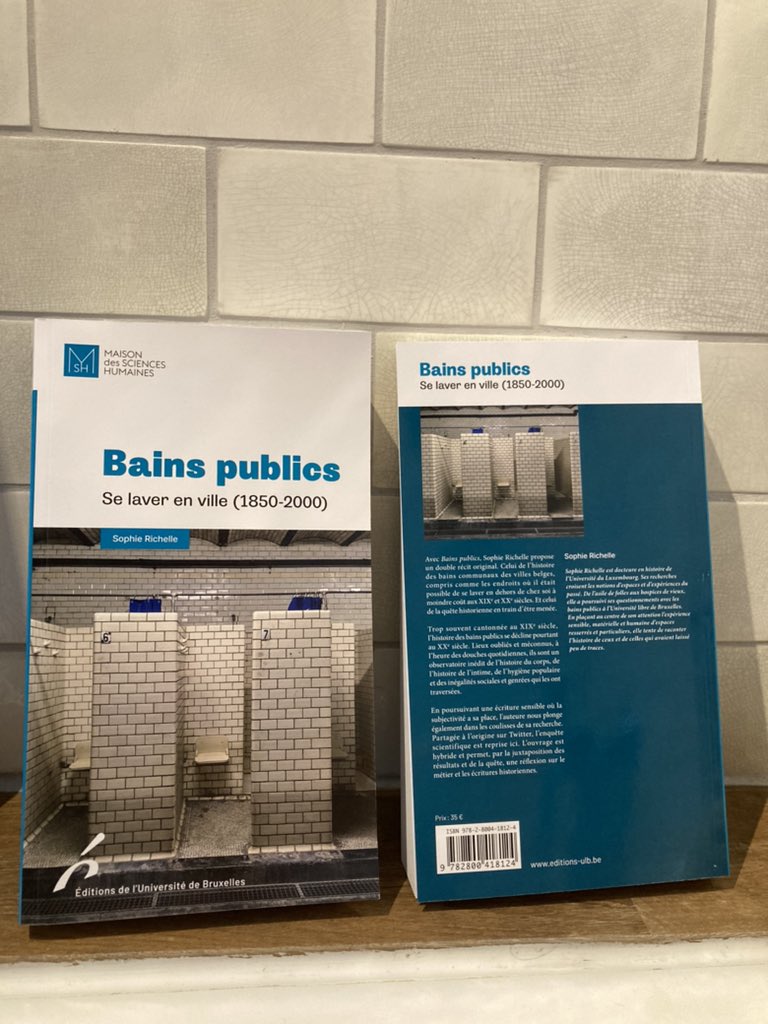 BainDouche_Hist's tweet photo. Sortie de presse en direct de la salle de bain! Merci à @MSH_ULB et aux EUB pour la fabrication de ce livre universitaire pas tout à fait ordinaire. Disponible dès ce 2 mars 2023. Précipitez-vous ! https://t.co/zjRKb52Dq4