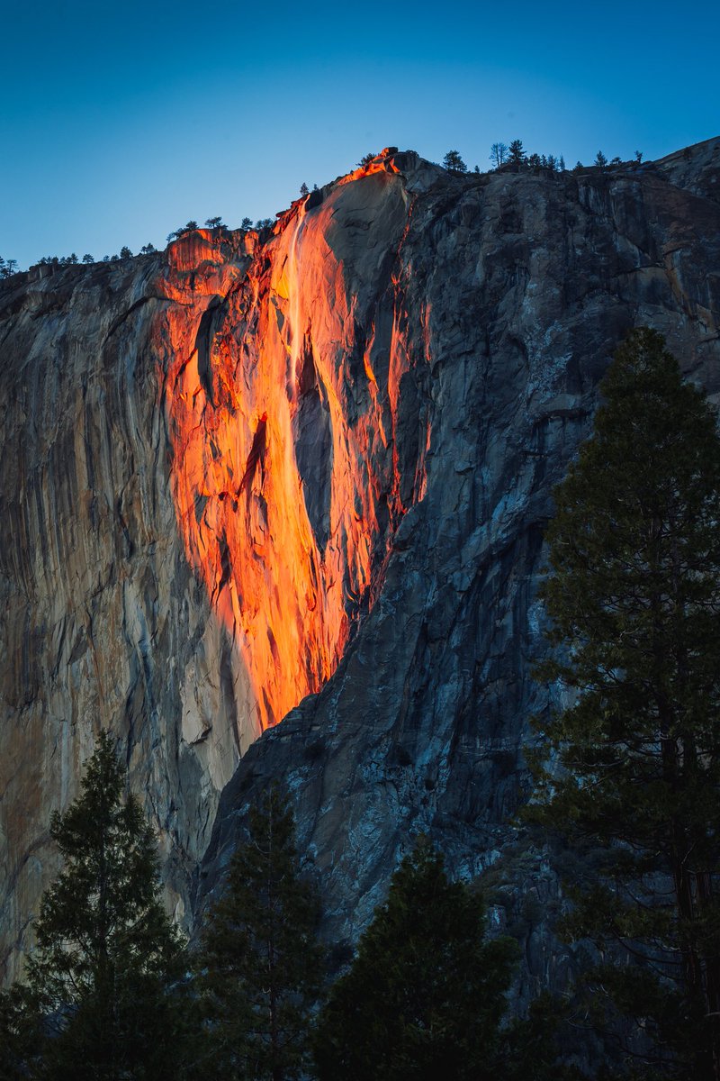 korimjames's tweet photo. @BraydenCreation Yosemite Firefall https://t.co/aAX3Qr4hXH