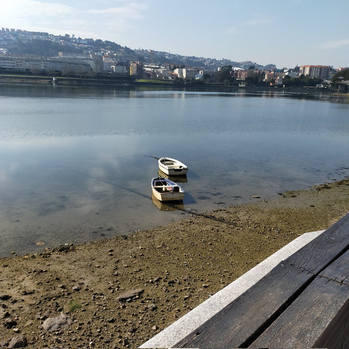 carmen3888's tweet photo. Paseo marítimo #Oleiros #OBurgo #Coruña hoy al mediodía https://t.co/l1n2tDB2j5