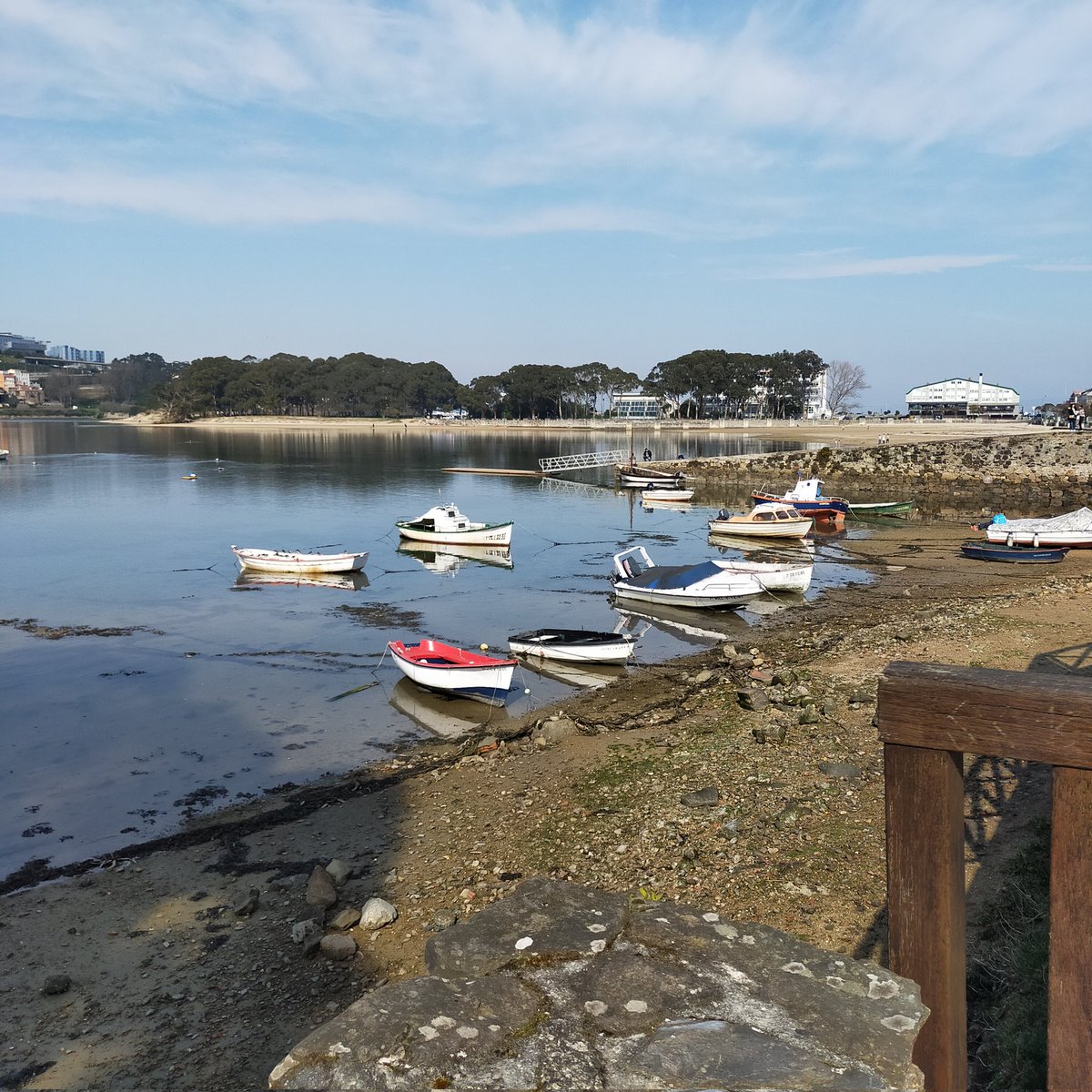 carmen3888's tweet photo. Paseo marítimo #Oleiros #OBurgo #Coruña hoy al mediodía https://t.co/l1n2tDB2j5