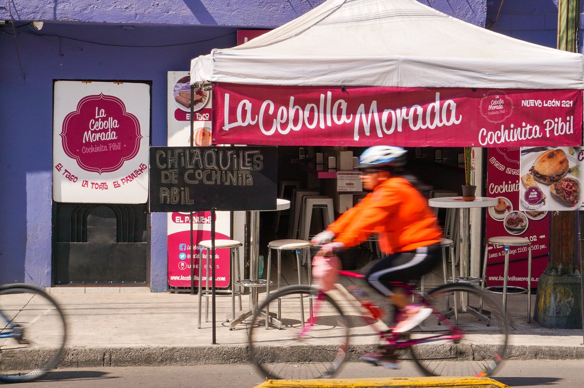 LaCebollaMorada's tweet photo. El día está muy bueno para salir a pasear y a comer cosas ricas

Te esperamos!!
☎️TEL: 5559089202 
💬WHATS: 5513546903  

#CochinitaPibil #CochinitaParaLlevar #LaCebollaMorada #LaCebollaMoradaCondesa #TacosdeCochinita #TacosdeCochinitaPibil #ComidaYucateca #Food #Foodie https://t.co/fNSAaCxa7i