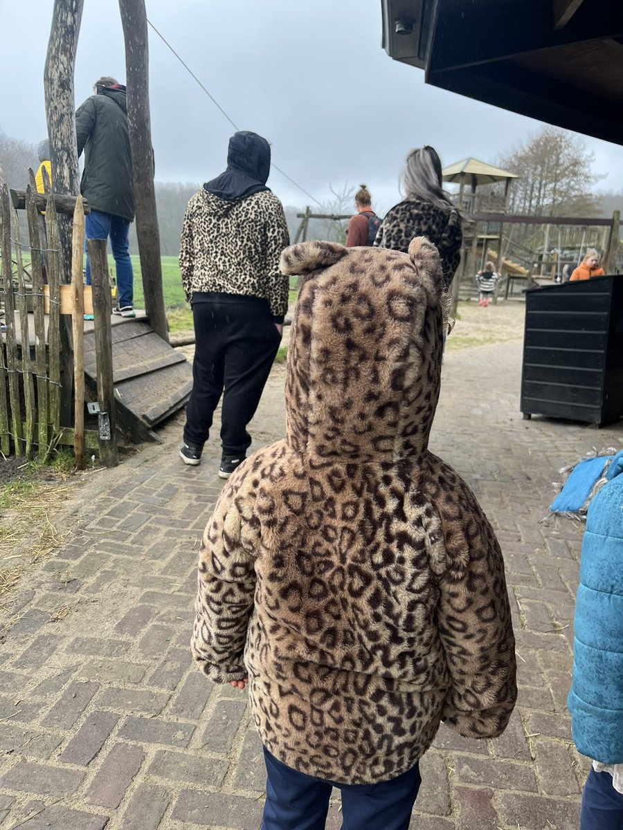 Mijn dochter ontmoet haar biologische ouders…