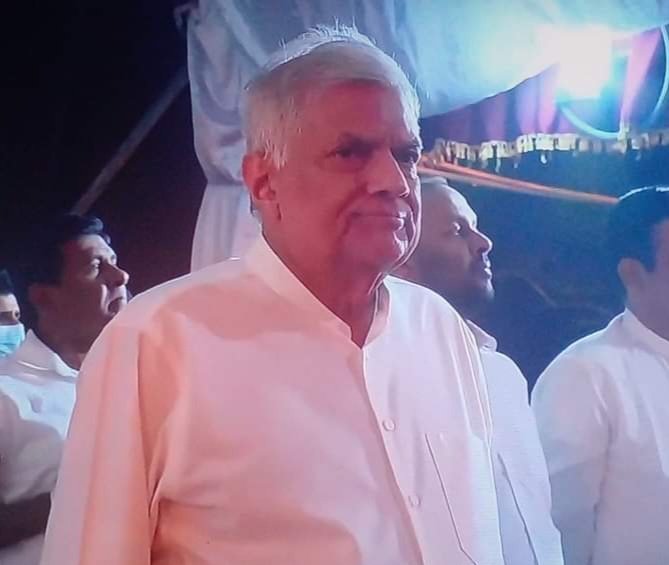 NewsWireLK's tweet photo. The historic Temple of the Tooth Relic in Kandy hosted a ‘Janaraja Perahera’ today after a gap of 34 years. The procession, organized to coincide with the 75th independence celebration, was inaugurated under the patronage of President Ranil Wickremesinghe. https://t.co/kz9tnj2Vkl