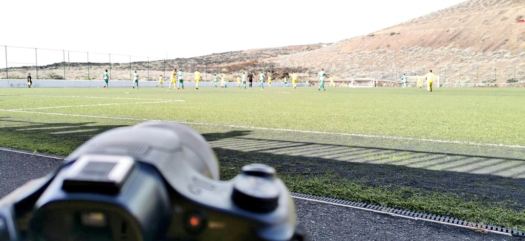 mdelasanta's tweet photo. 😴Madrugón 
🛩Gran Canaria - Tenerife - El Hierro
🚘La Restinga
🏟Derbi herreño de Primera Regional 
⚽️ @AtlRestinga - Atco. Pinar

#FútbolCanario https://t.co/mJVYYy8g3n