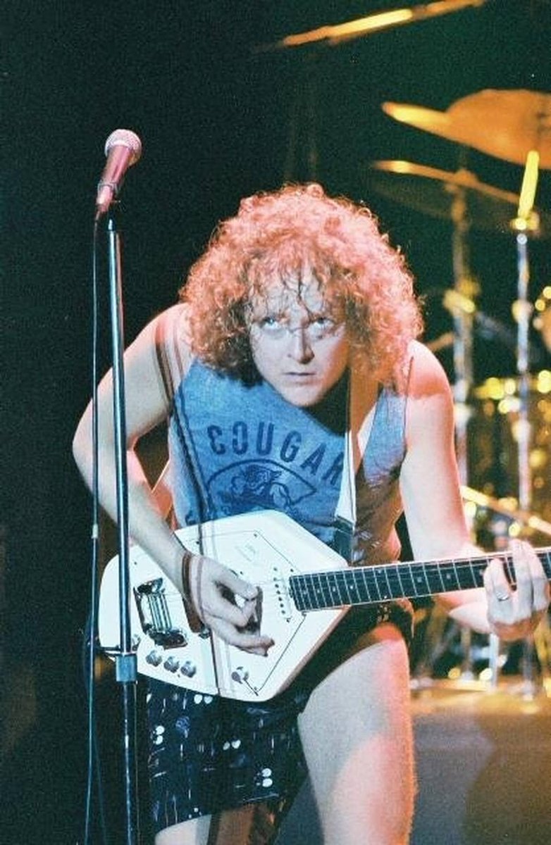 PFOR's tweet image. On the one year anniversary of his death, let's take a moment to consider the influence of the great Cliff Johnson. His smoky voice and quirky melodies in Off Broadway and Pez Band helped invent Midwest powerpop.