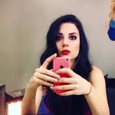 kismetsuperisi's tweet photo. batuhana asla o gözle bakamam o benim kardeşim gibi diyip sonunda batuhanli evlenen nur bile #ElSed çifti kadar linç görmemiştir... #kismetseolur #nurbat https://t.co/tM9wiL8pOl