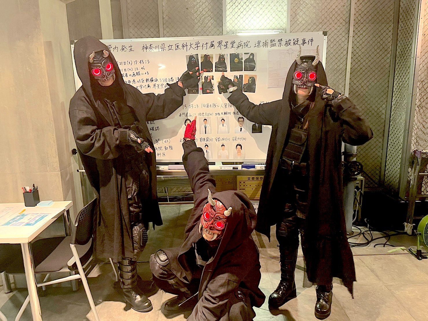 とんとん様オーダー品　ねこのお医者さんパペット　忍者　赤鬼青鬼 赤鬼と青鬼のタンゴ (キッズソングカバー) - YouTube