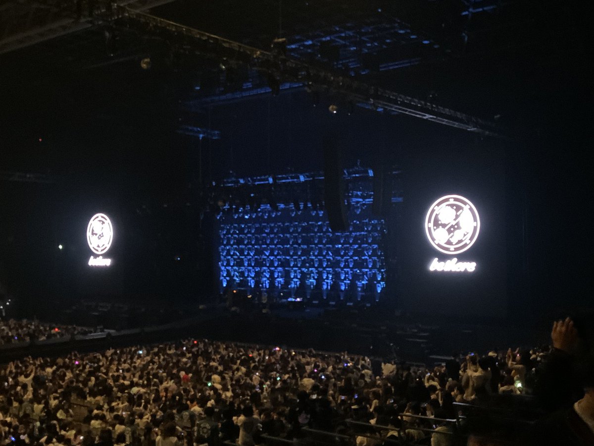 croissant_107's tweet image. みんなのおかげで出来た「声出し」。

いつもBUMPの曲が側にいてくれてる、その感謝の気持ちを伝えることができてよかった。

最高でした。

画質悪くてごめん。

#bether 
#BUMPOFCHICKEN