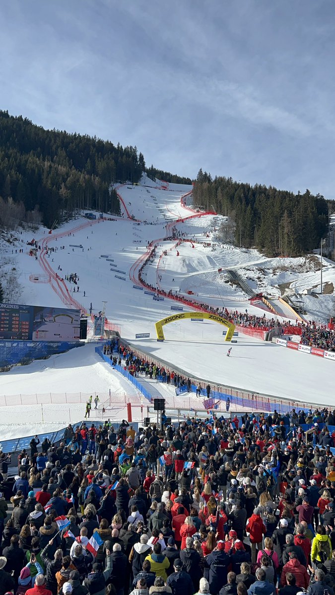loichervepublic's tweet photo. ⛷️ Aux Championnats du Monde Courchevel Méribel 2023 pour la dernière journée avec le slalom hommes. 

🇫🇷 Bravo à nos amis savoyards pour cette belle organisation qui fait honneur à la montagne française. https://t.co/Xa4MP0JcEX